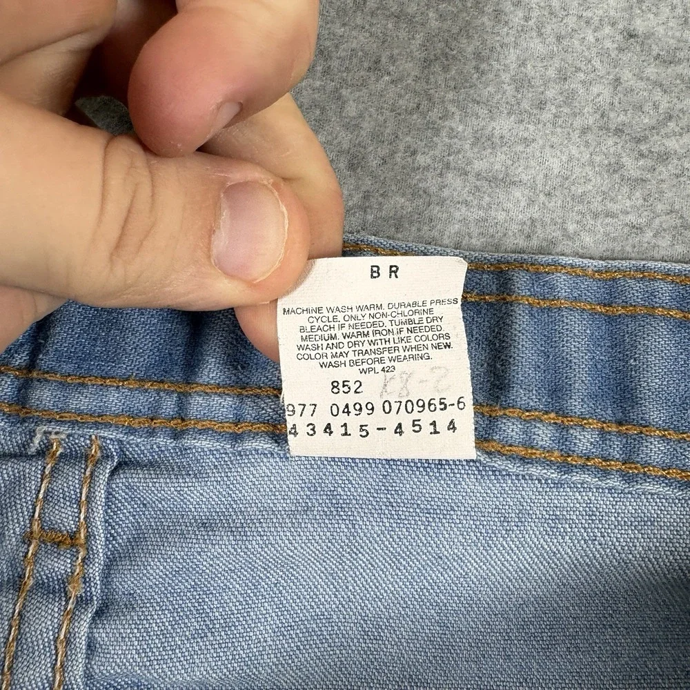 Vintage 90s Levis Action 43415 Denim Jeans Mens 38x32 Light Wash Straight Leg